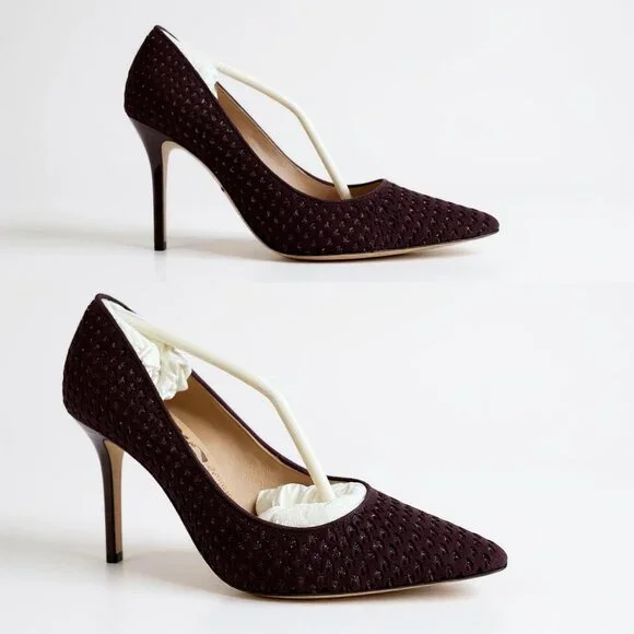 SALVATORE FERRAGAMO Susi Patch Burgundy Suede Pointy Toe Pumps Size 5.5 BNWT